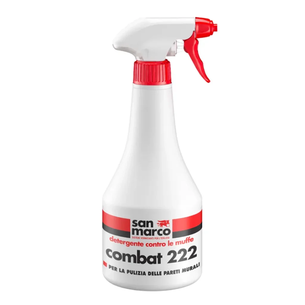 Flacone spray di Combat 222 detergente antimuffa, pronto all’uso per pareti interne ed esterne, ideale per eliminare muffe, funghi e alghe da muri infestati.